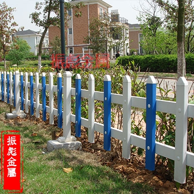 PVC草坪花园围栏